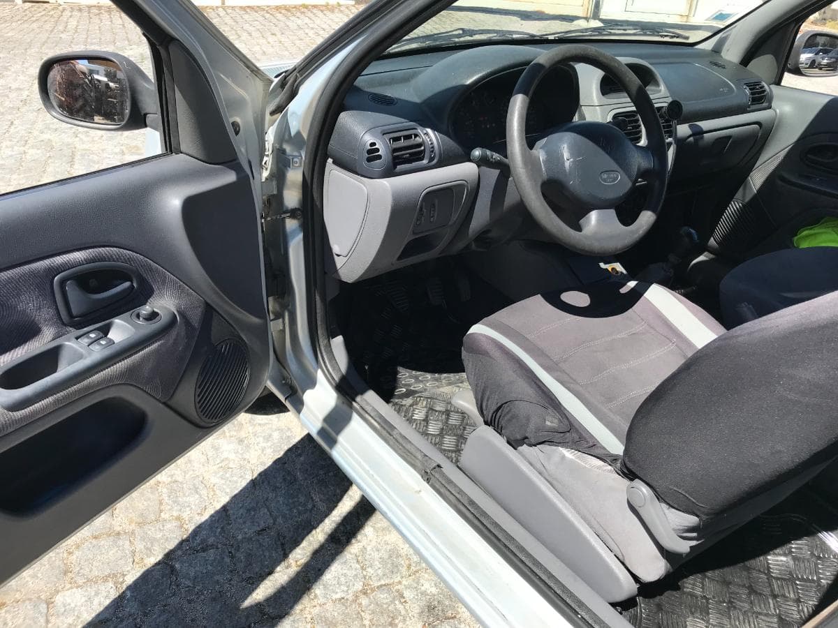 Renault Clio 1.2 — imagem 16