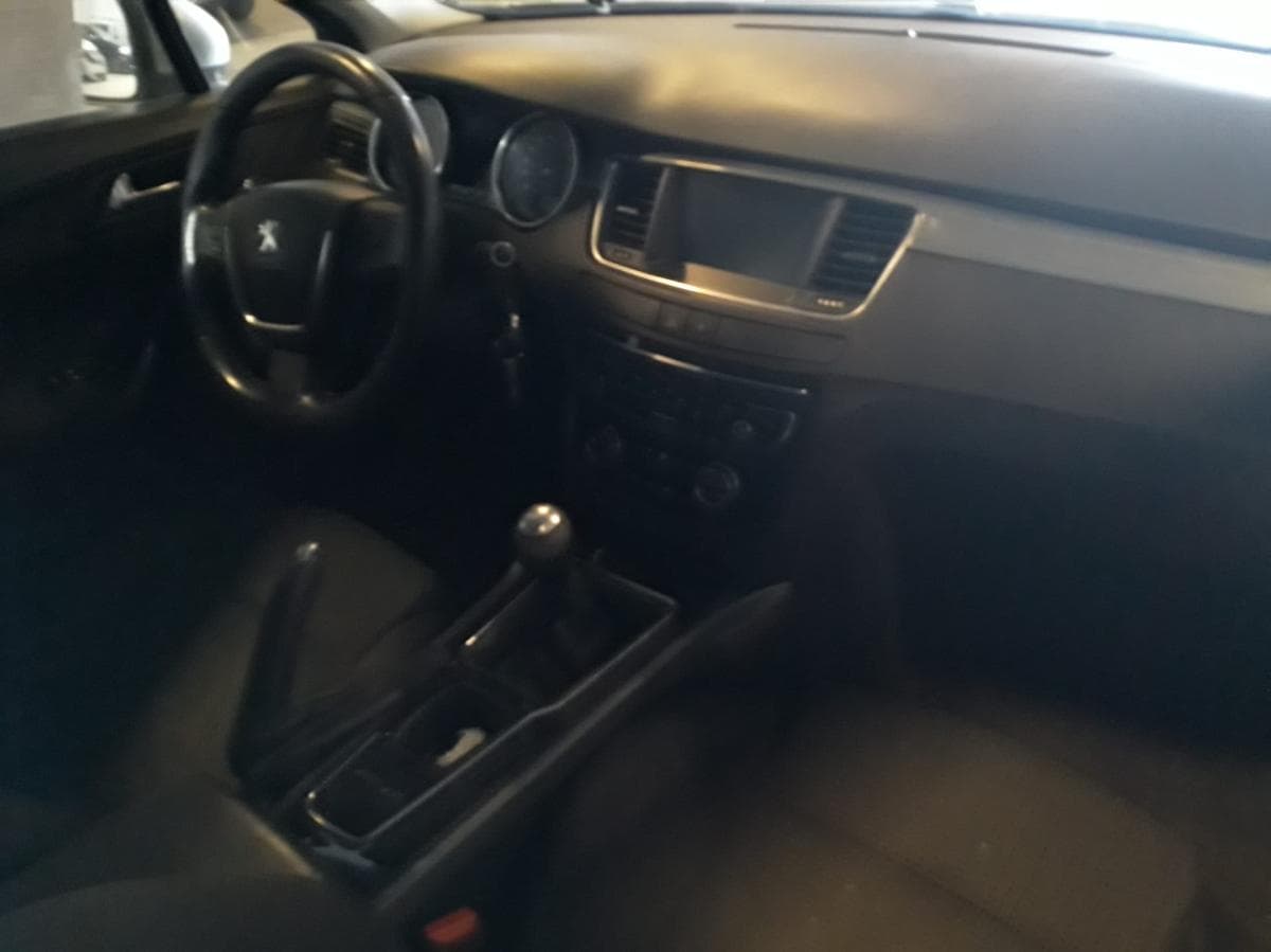 Peugeot 508 1.6HDI · Ano 2013 — imagen 16