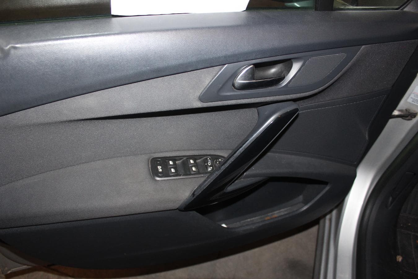 Peugeot 508 1.6HDI · Ano 2013 — imagen 19