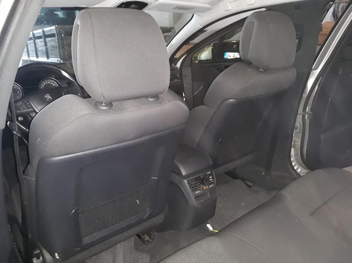 Peugeot 508 1.6HDI · Ano 2013 — imagen 39