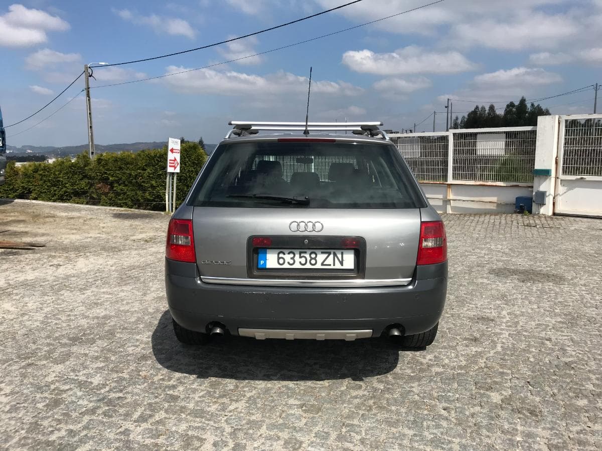 Audi Allroad · Ano 2000 — imagem 6