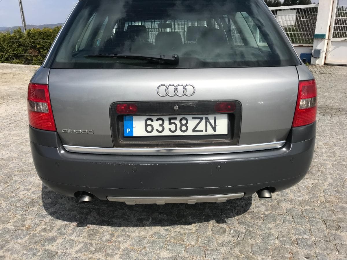 Audi Allroad · Ano 2000 — imagem 7