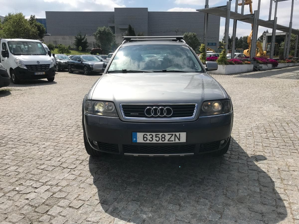 Audi Allroad · Ano 2000 — imagem 3
