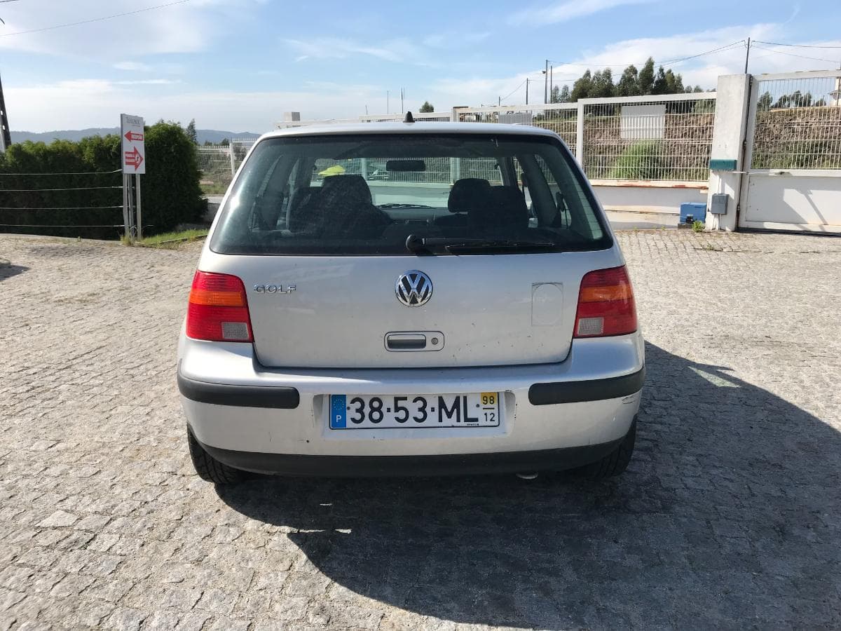 Vokswagen Golf 1.4 16v · Ano 1998 — image 7