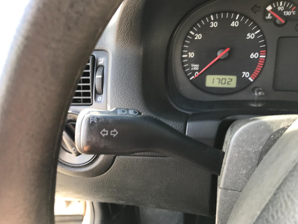 Vokswagen Golf 1.4 16v · Ano 1998 — image 24
