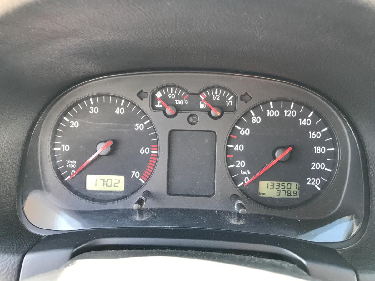 Vokswagen Golf 1.4 16v · Ano 1998 — image 30