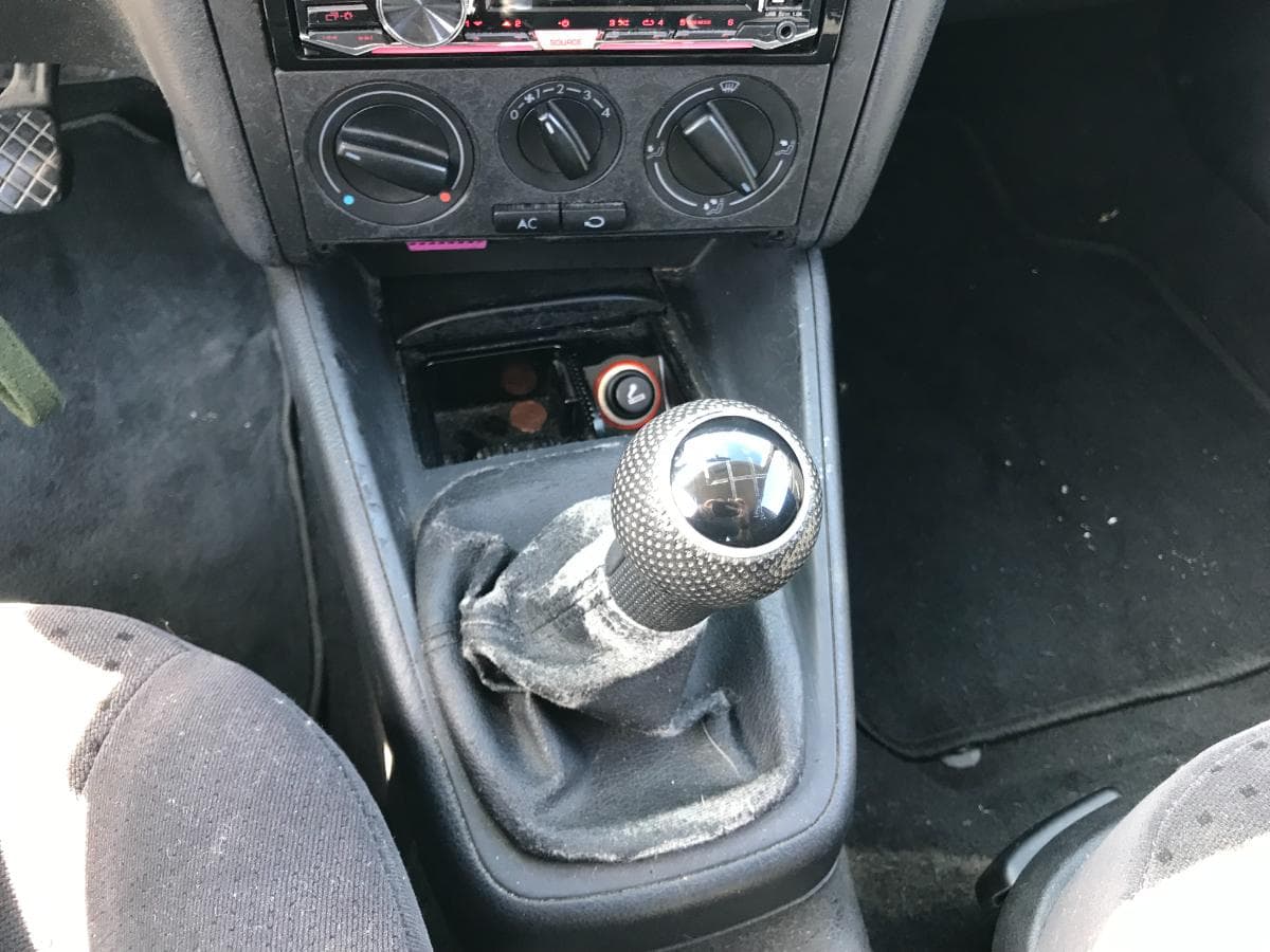 Vokswagen Golf 1.4 16v · Ano 1998 — image 28