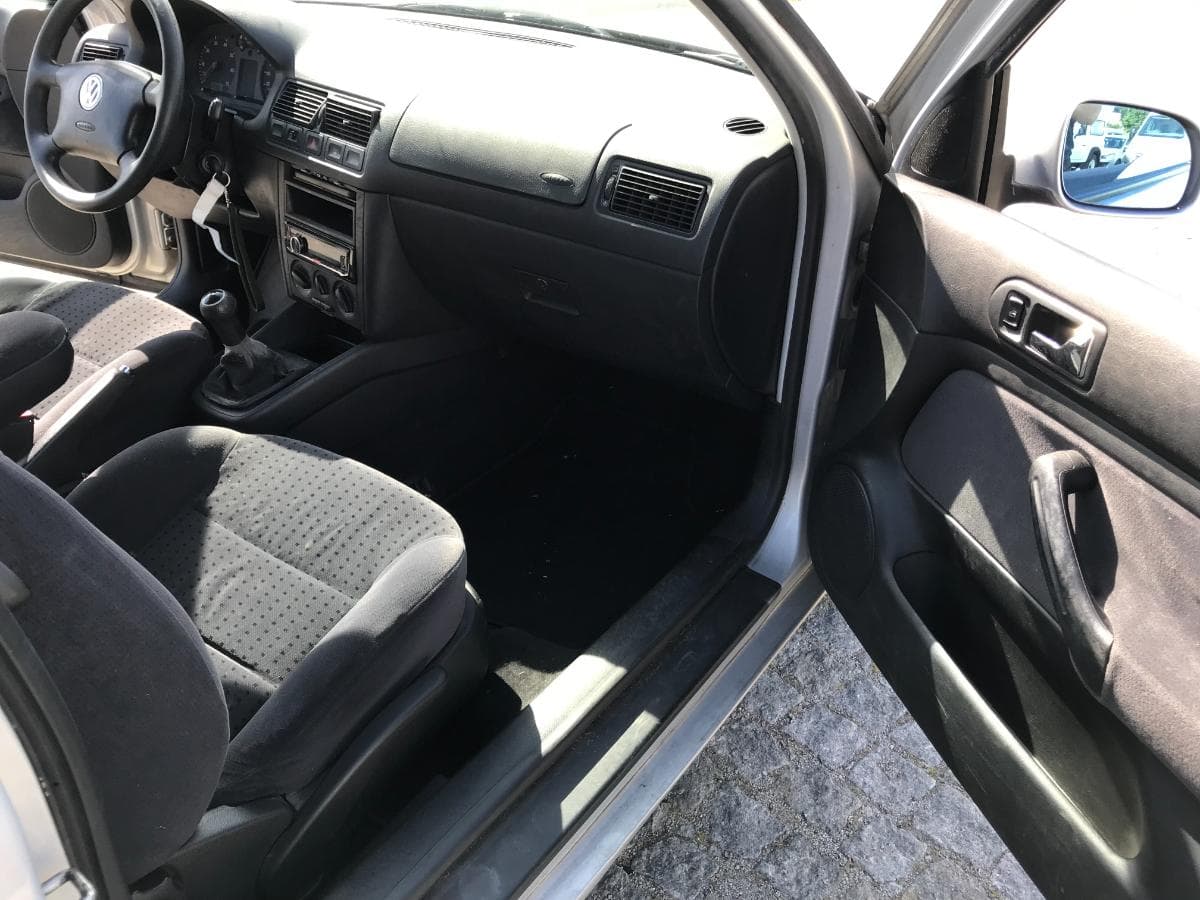 Vokswagen Golf 1.4 16v · Ano 1998 — image 34
