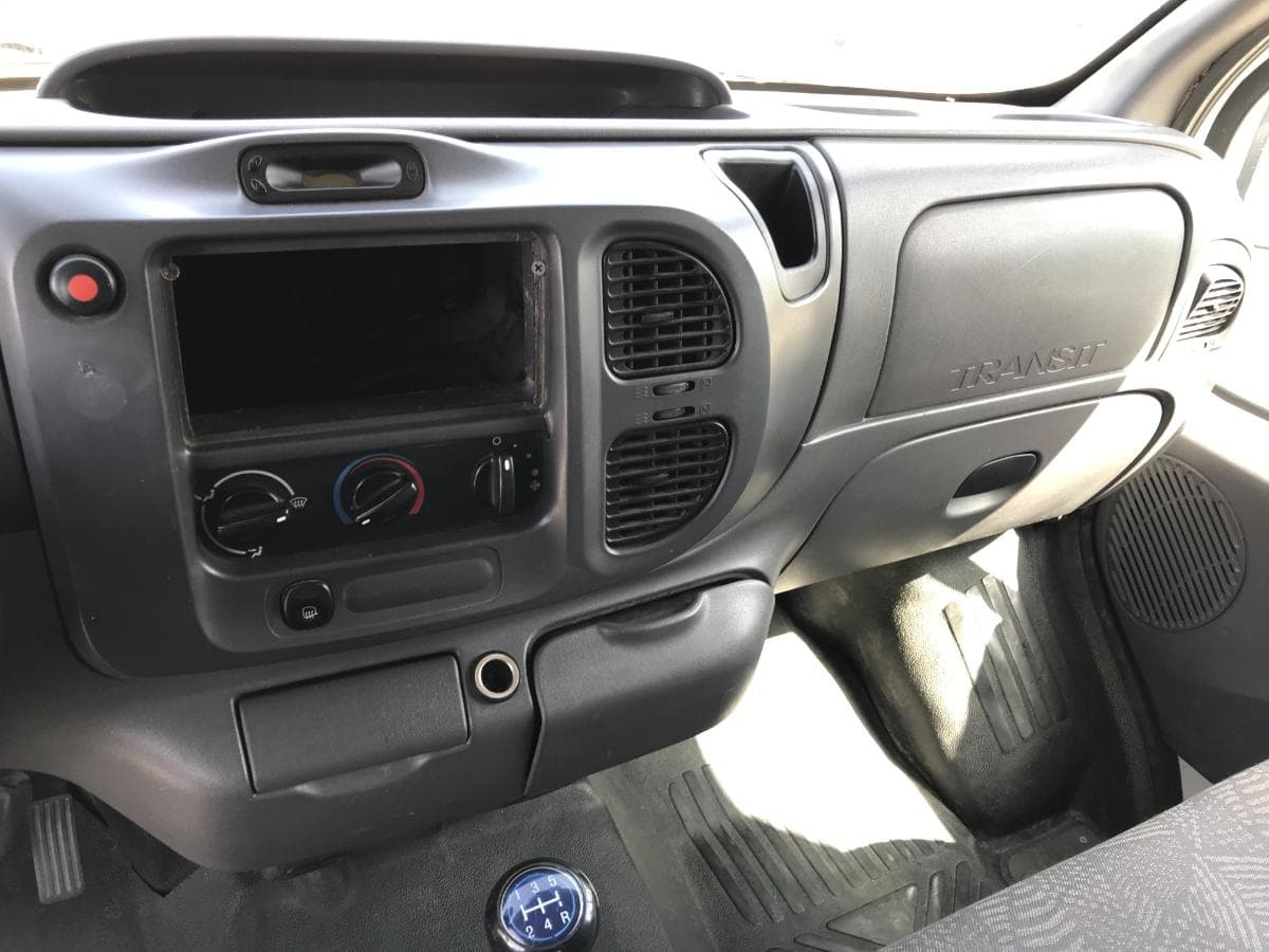 Ford Transit 2.0 · Ano 2002 — imagem 19