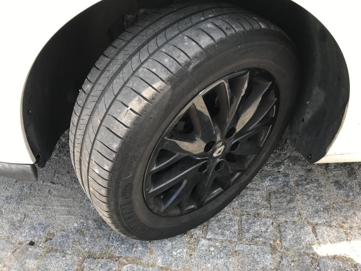 Renault Mégane 1.5DCI · Ano 2013 — imagem 26