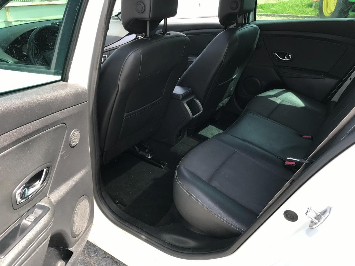 Renault Mégane 1.5DCI · Ano 2013 — imagem 29