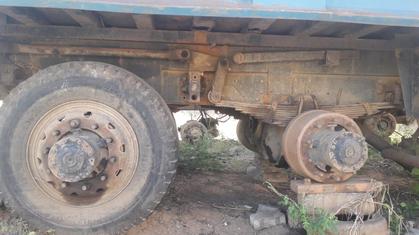 Camião Ashok Leyland · — imagem 2