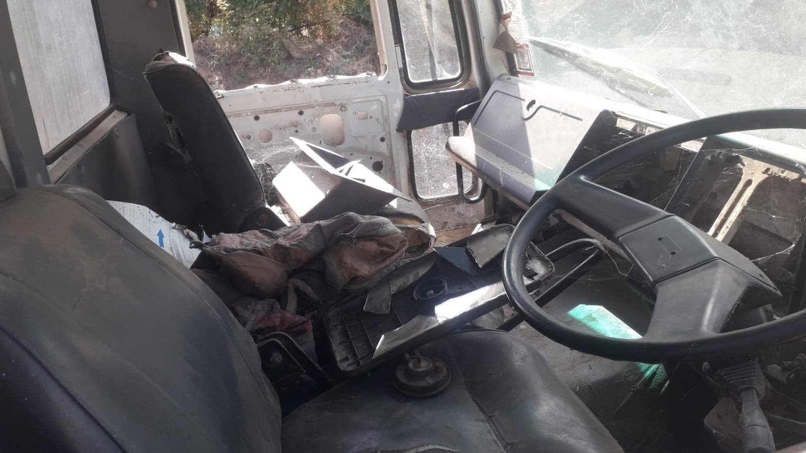 Camião Ashok Leyland · — imagen 2