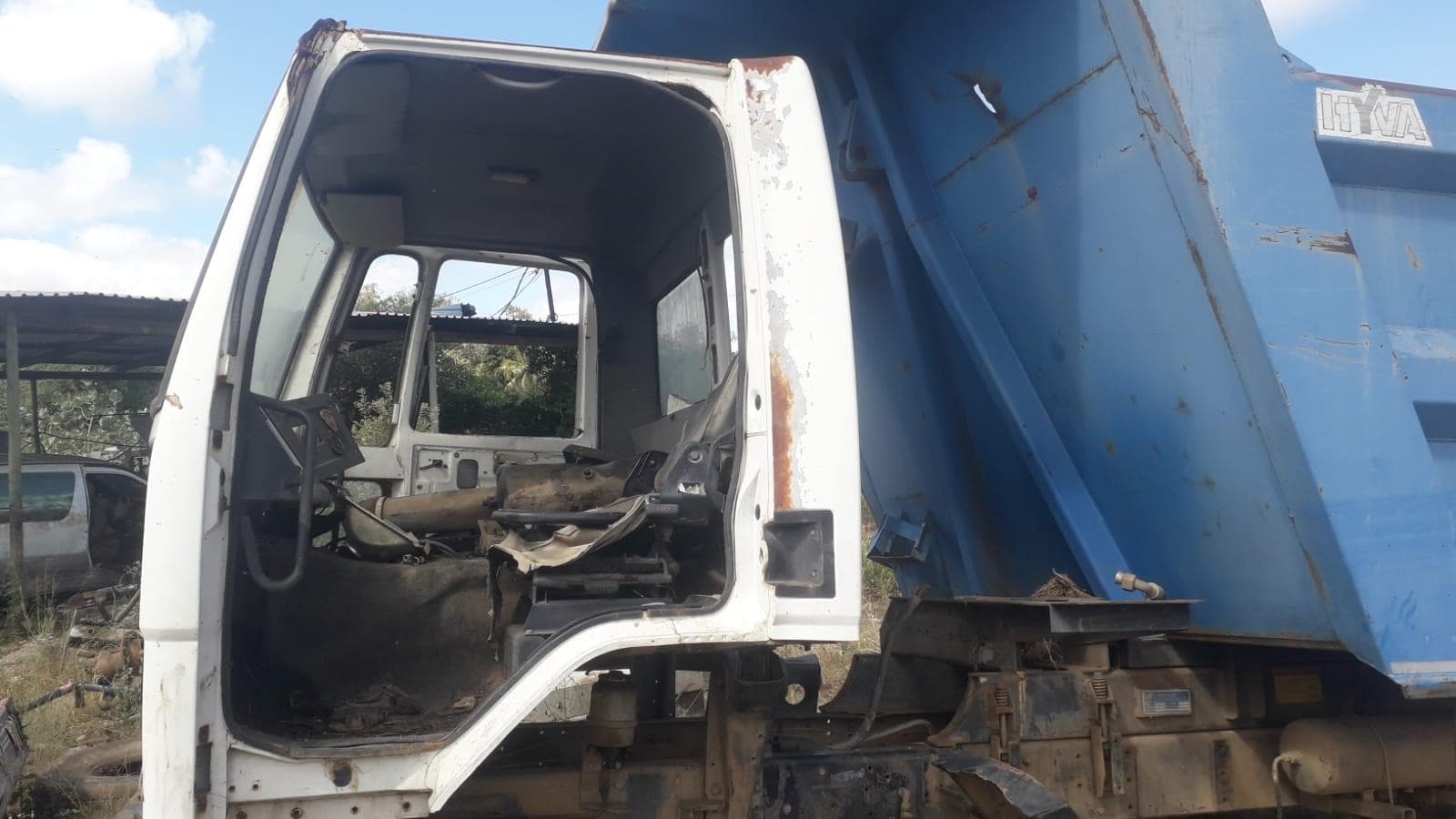 Camión Ashok Leyland · — imagen 2