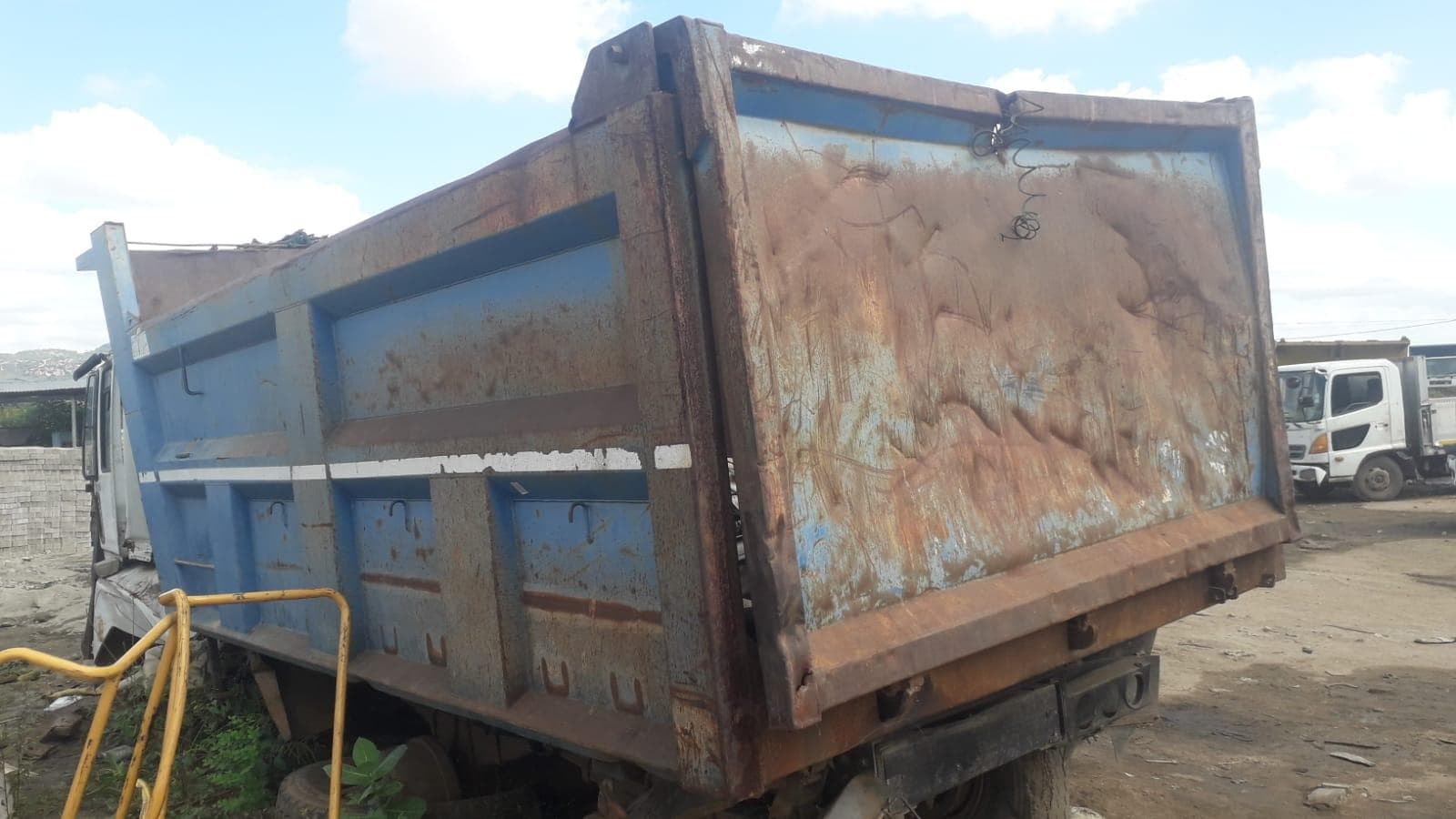 Camión Ashok Leyland · — imagen 9
