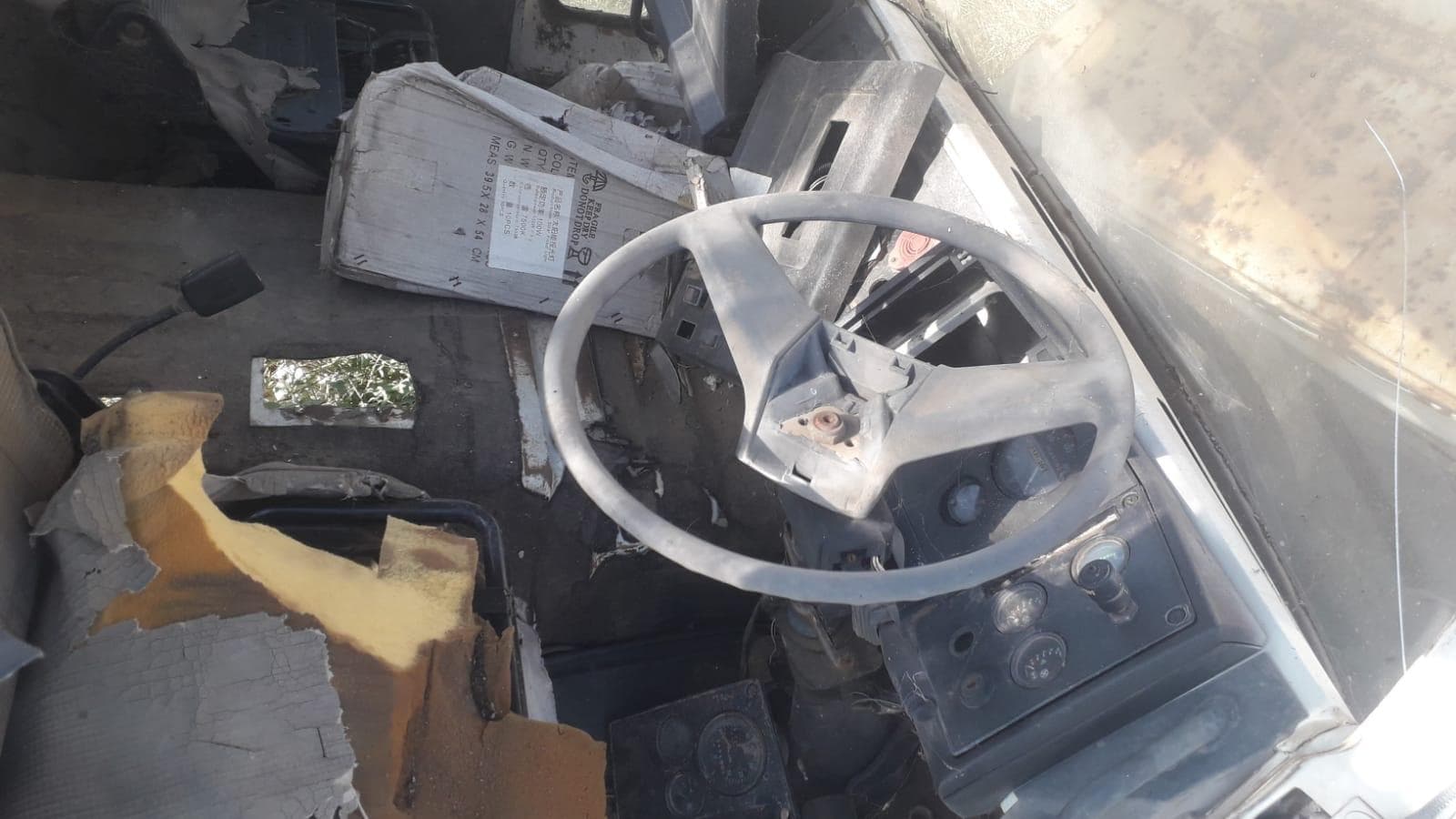 Camião Ashok Leyland · — imagem 8