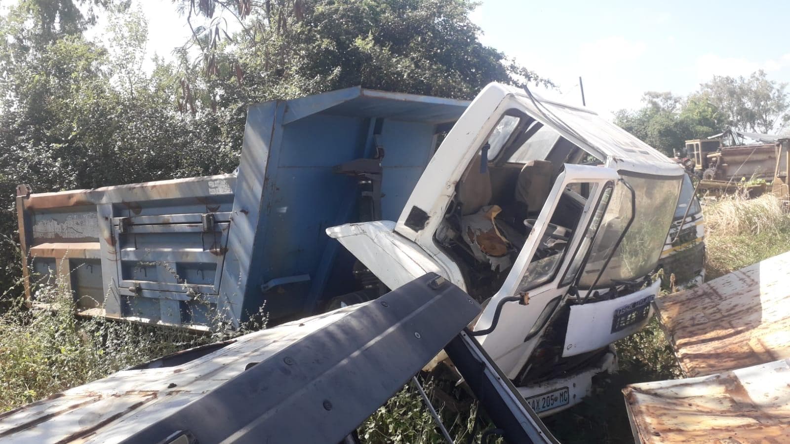 Camião Ashok Leyland · — imagem 9