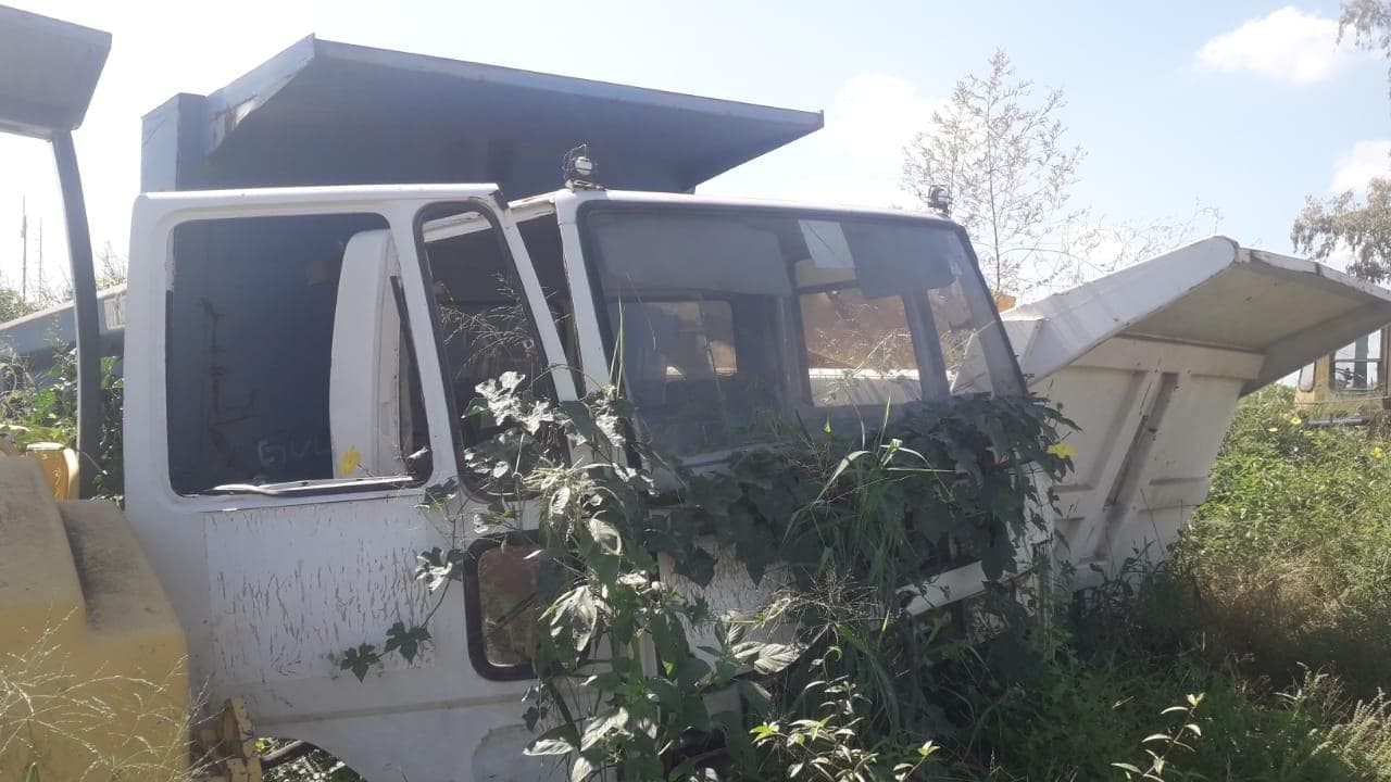 Camião Ashok Leyland · — imagem 6