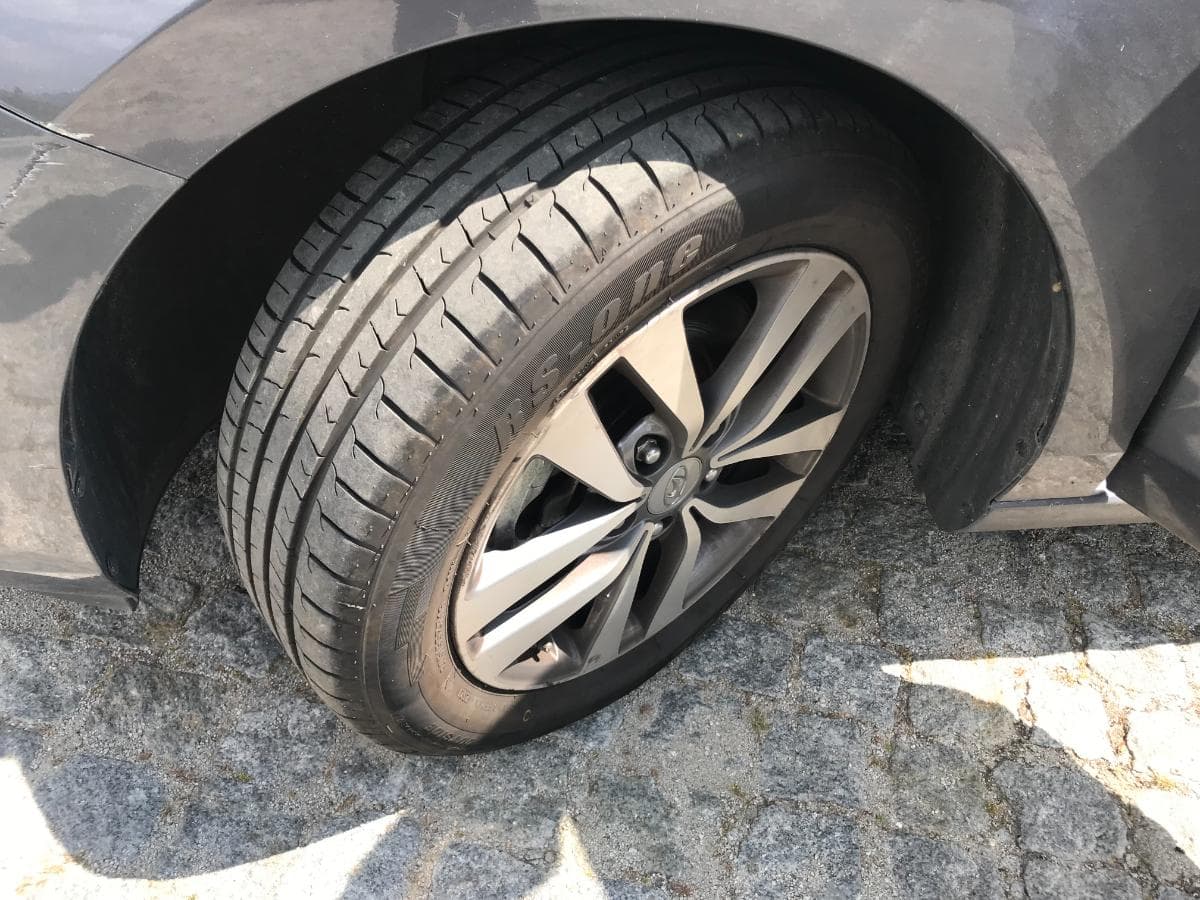 Hyundai i30 1.6 CDRI · Ano 2018 — imagen 19