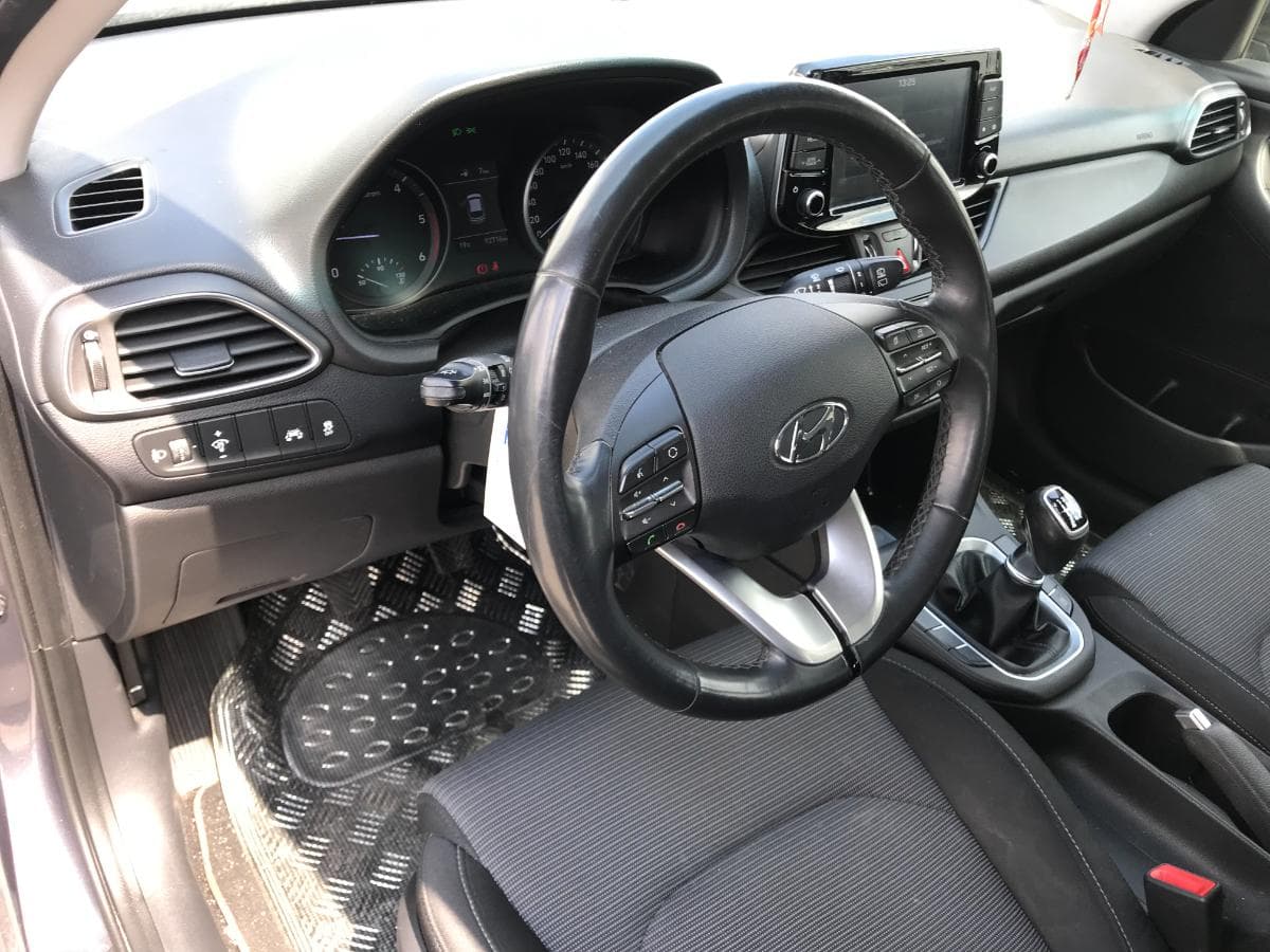 Hyundai i30 1.6 CDRI · Ano 2018 — imagen 30