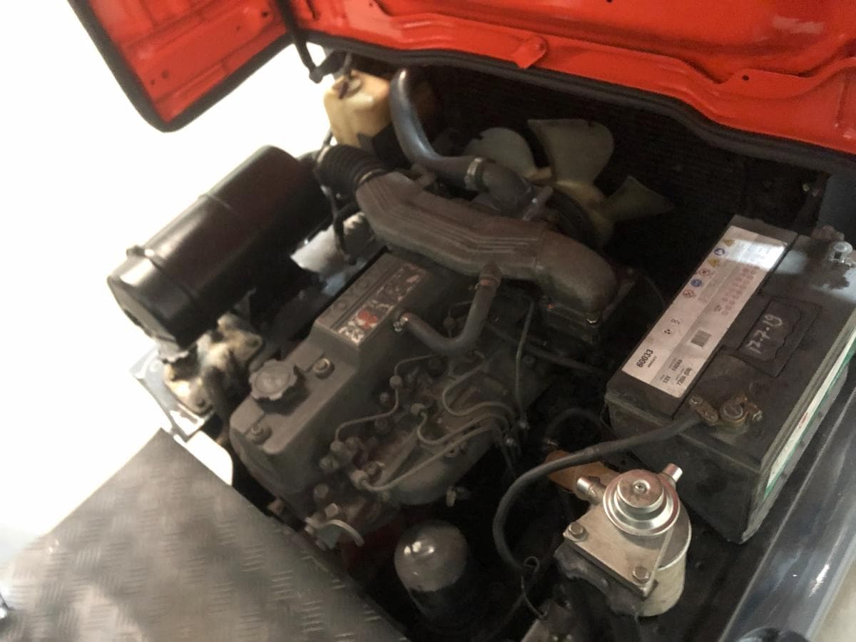 Empilhador Toyota 2500 KG — imagem 9