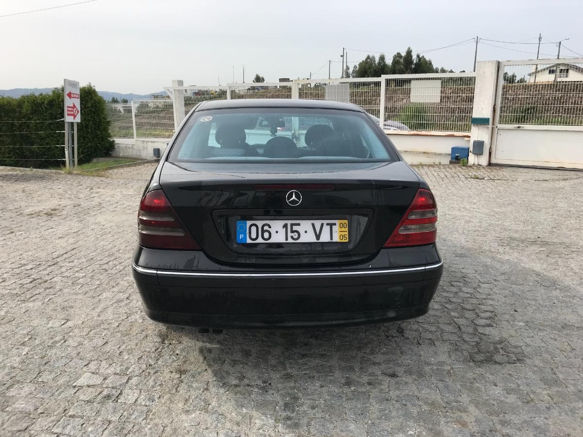 Mercedes-Benz C220 CDI · Ano 2000    06-15-VT — imagem 7