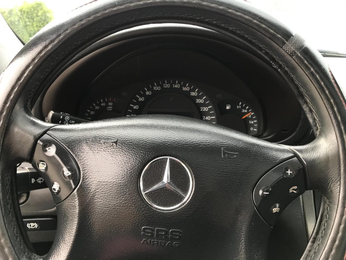 Mercedes-Benz C220 CDI · Ano 2000    06-15-VT — imagem 31