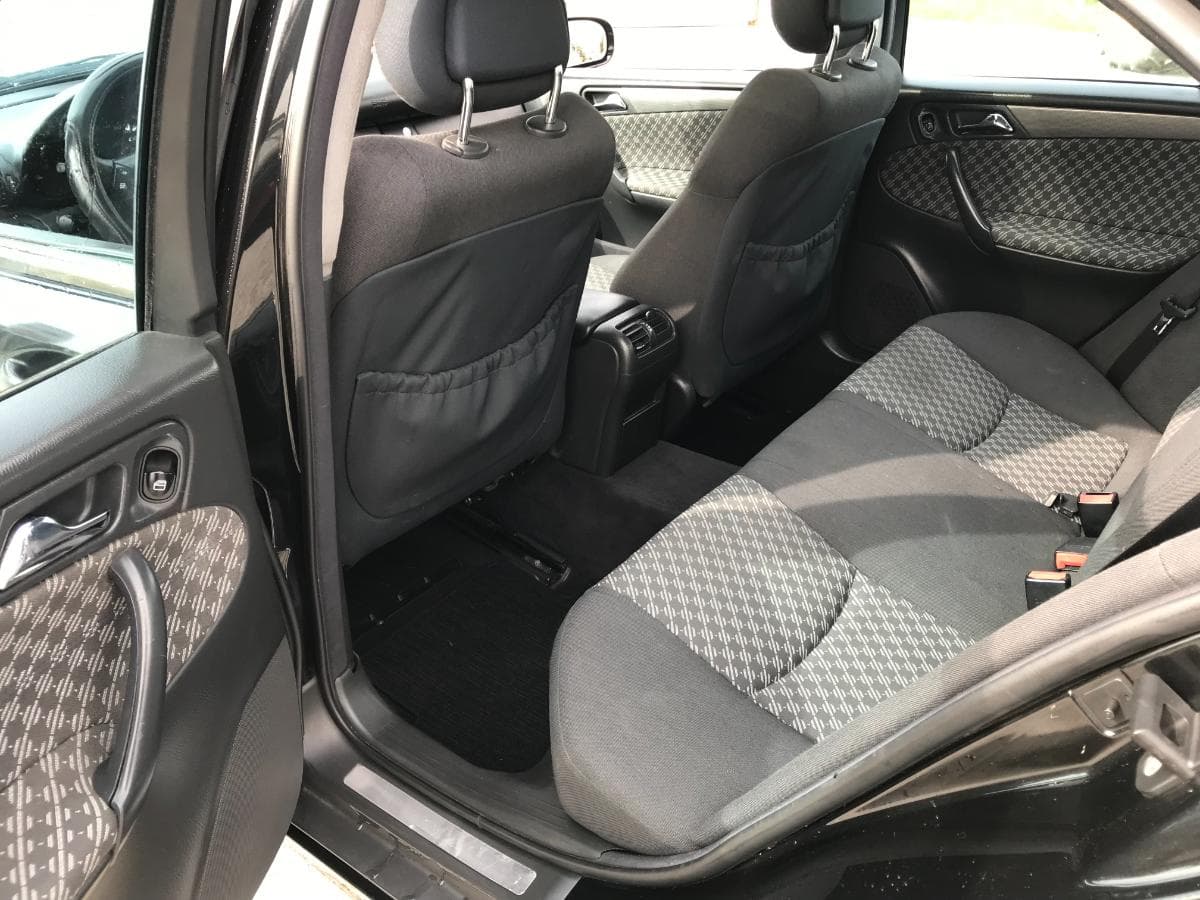 Mercedes-Benz C220 CDI · Ano 2000    06-15-VT — imagem 34
