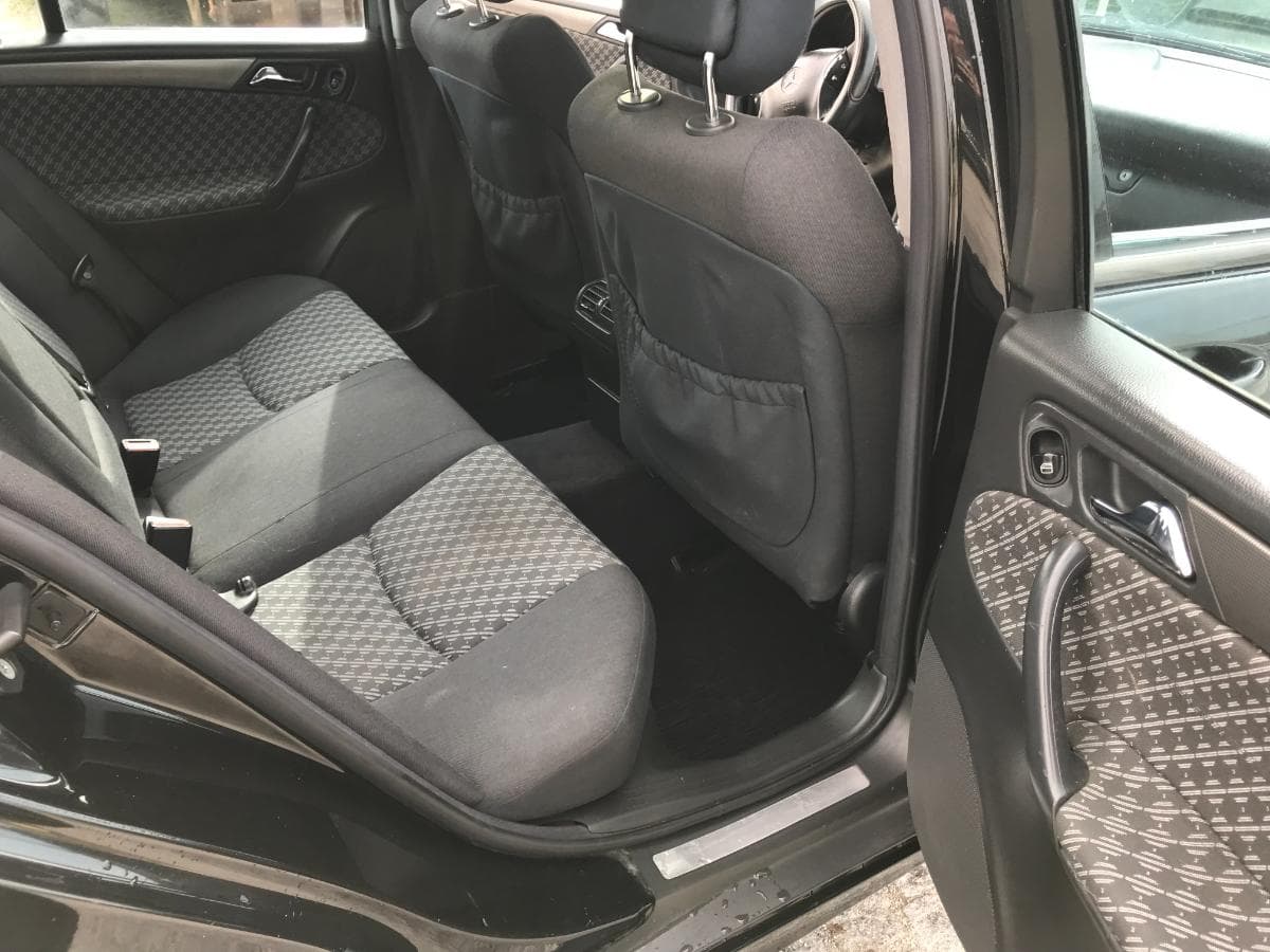 Mercedes-Benz C220 CDI · Ano 2000    06-15-VT — imagem 38