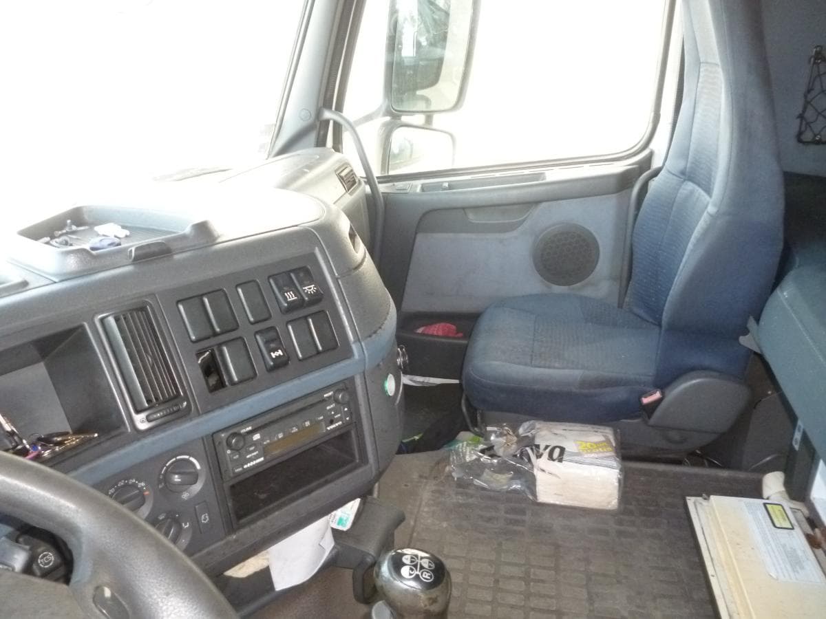 VOLVO FH 440 EURO4 — imagen 9
