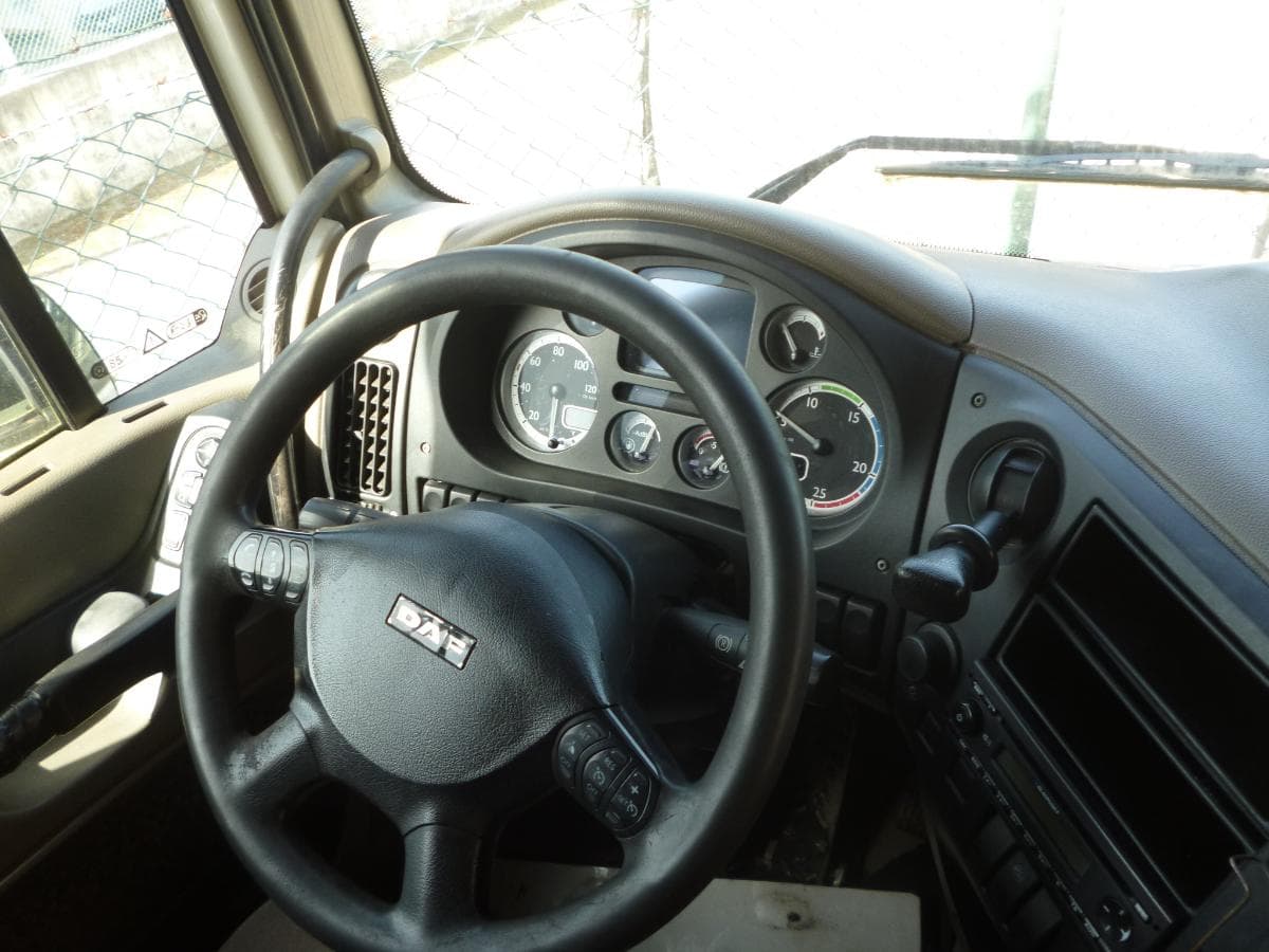 DAF XF 105.460 — imagen 11