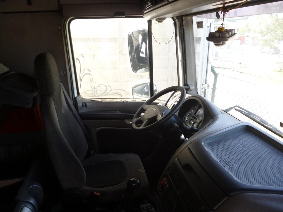 DAF XF 105.460 — imagen 12
