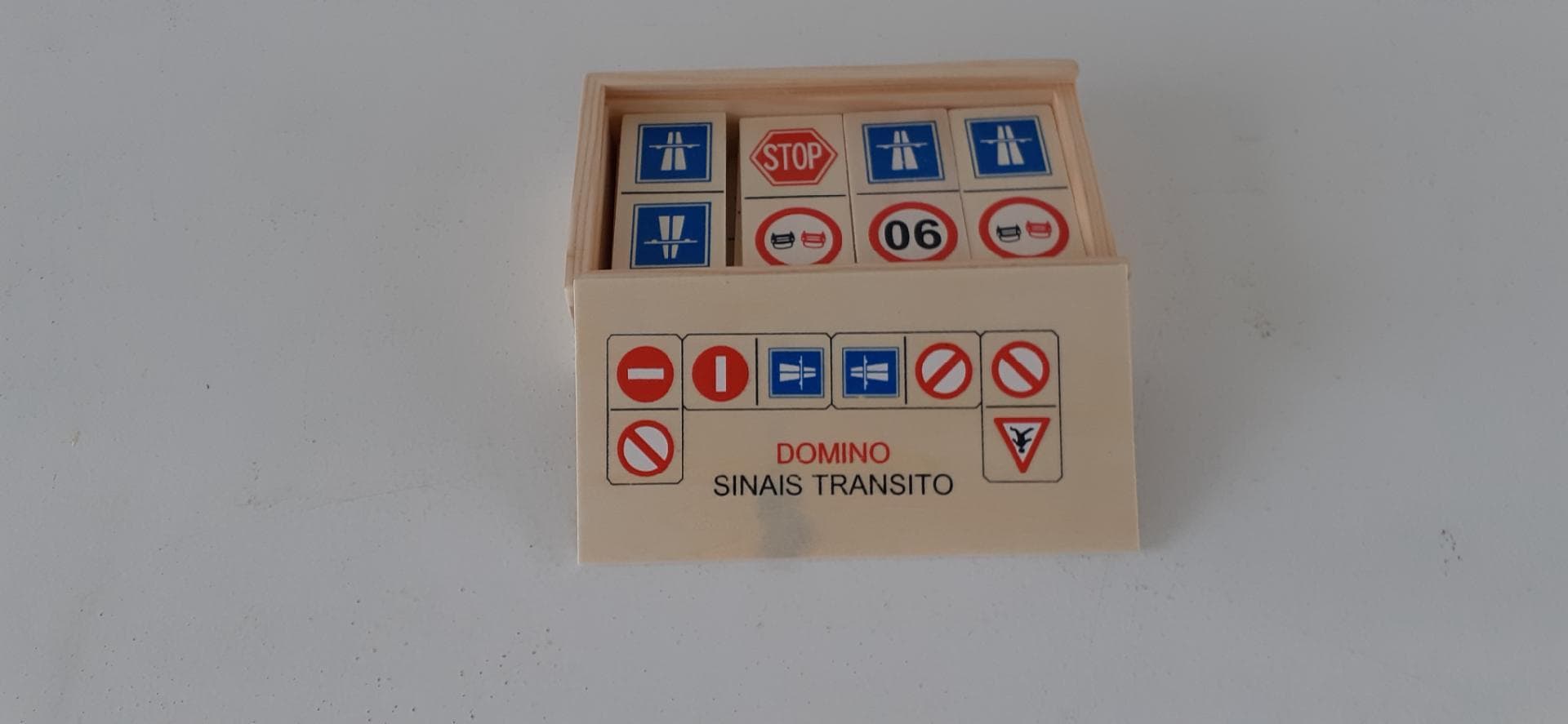 Dominó — imagem 1