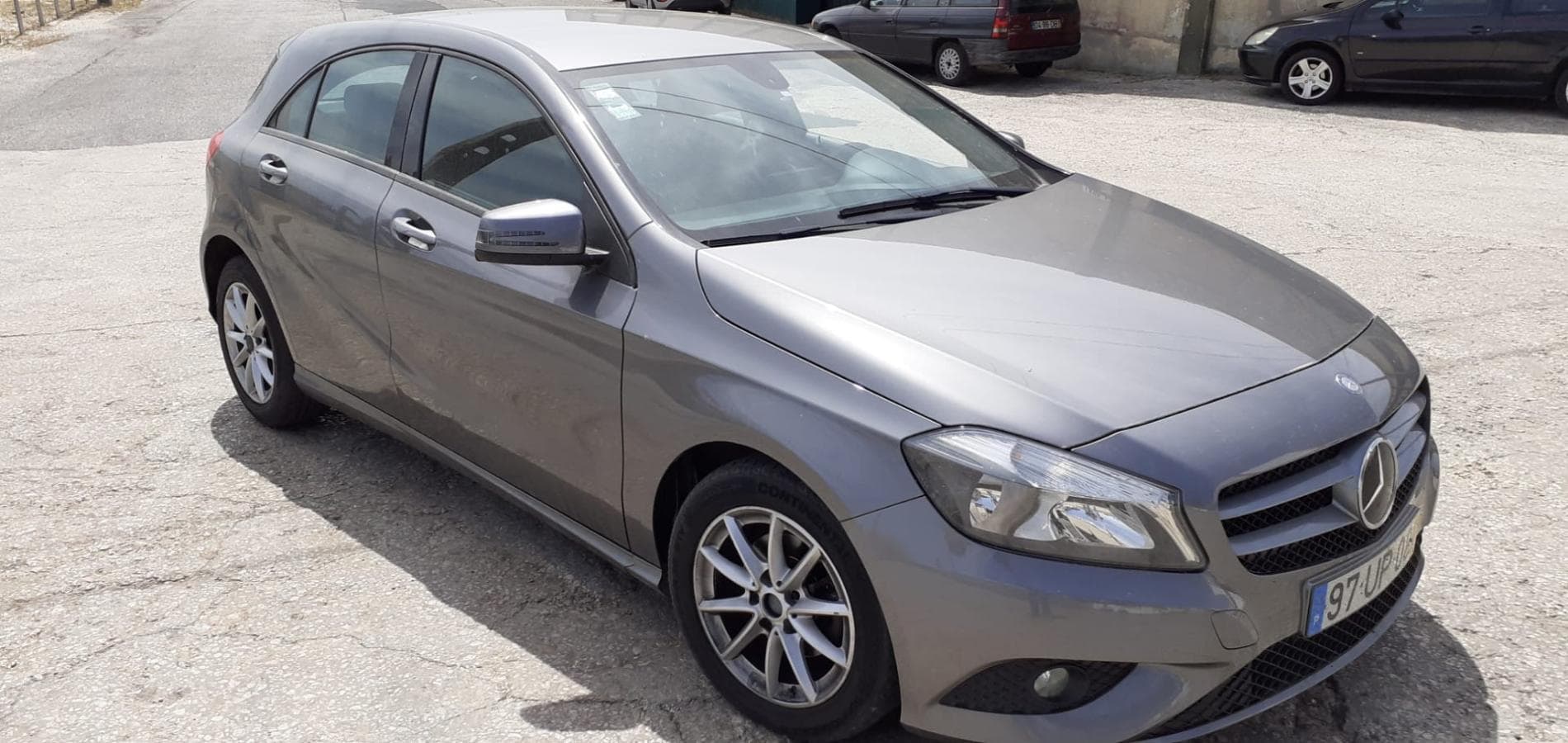 Mercedes-Benz A180 CDI · Ano 2014 — imagem 1