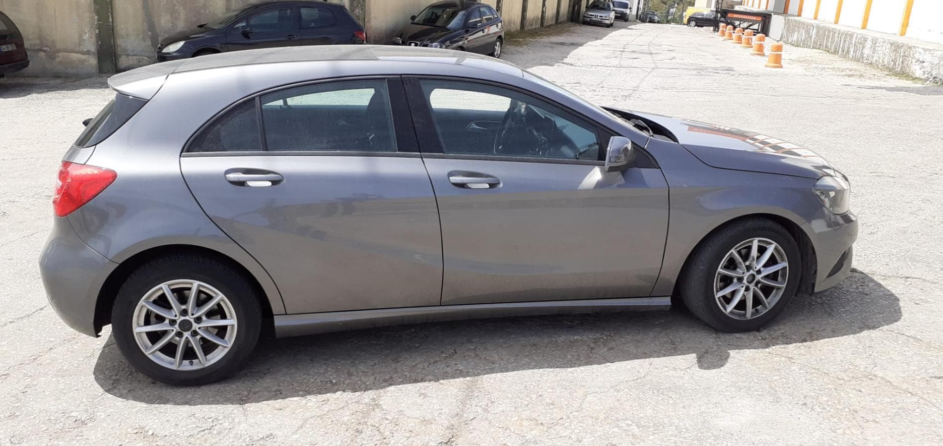 Mercedes-Benz A180 CDI · Ano 2014 — imagem 4