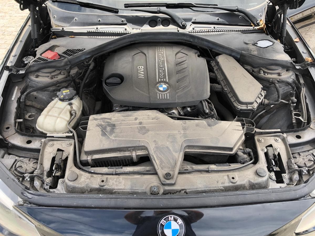 BMW 116D Coupé · Ano 2015 — imagem 3