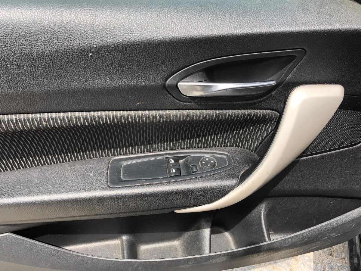 BMW 116D Coupé · Ano 2015 — imagem 41