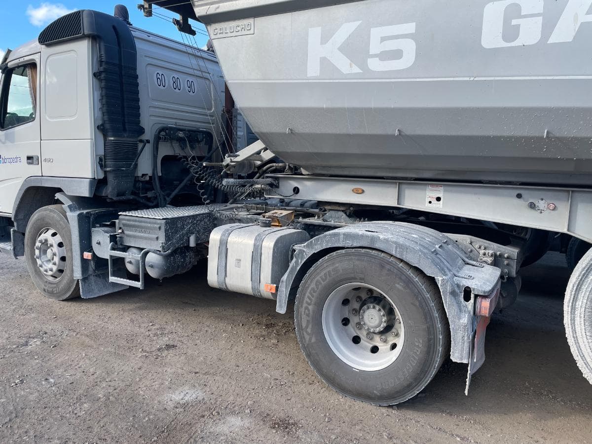 Volvo FM 12   56-TC-74 — imagem 2