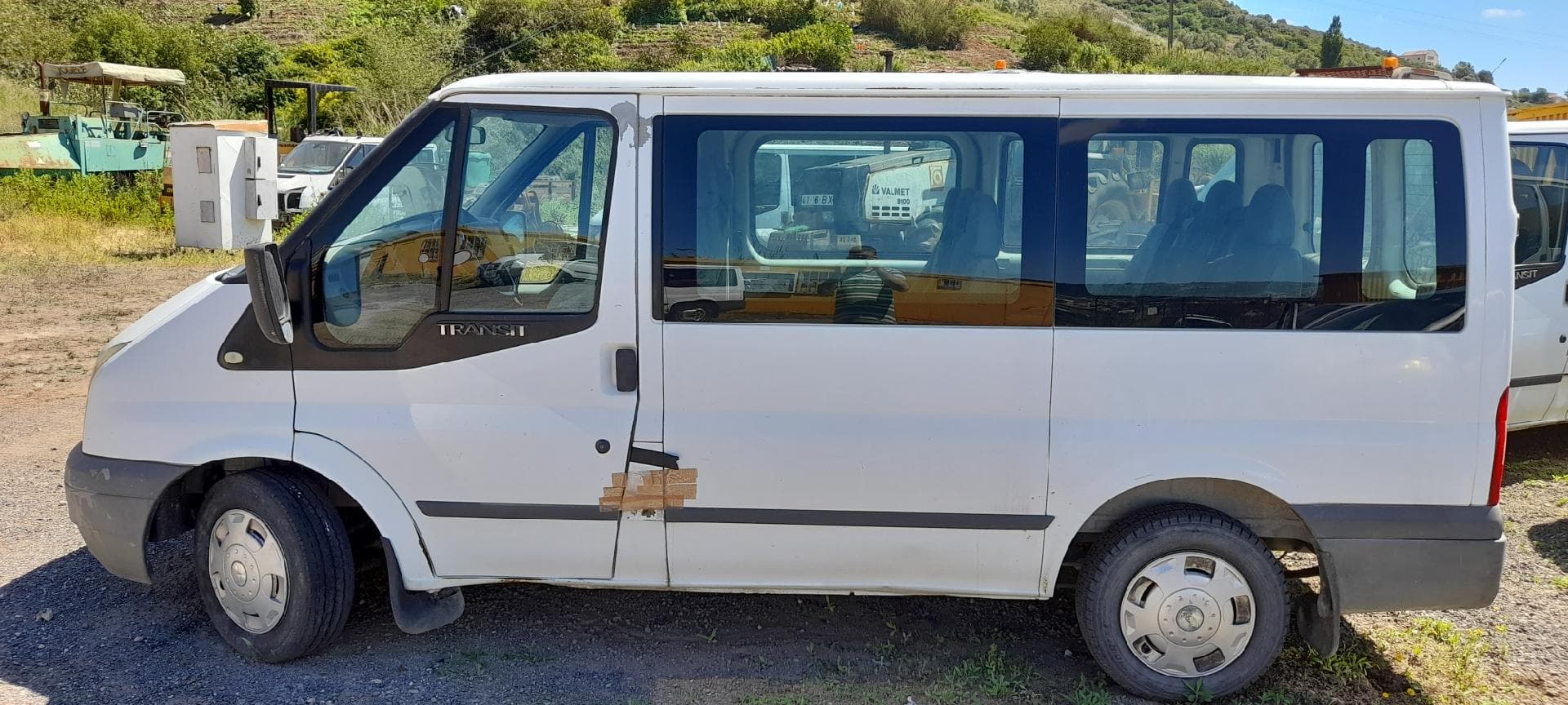 Ford Transit 115 T280 — imagem 4