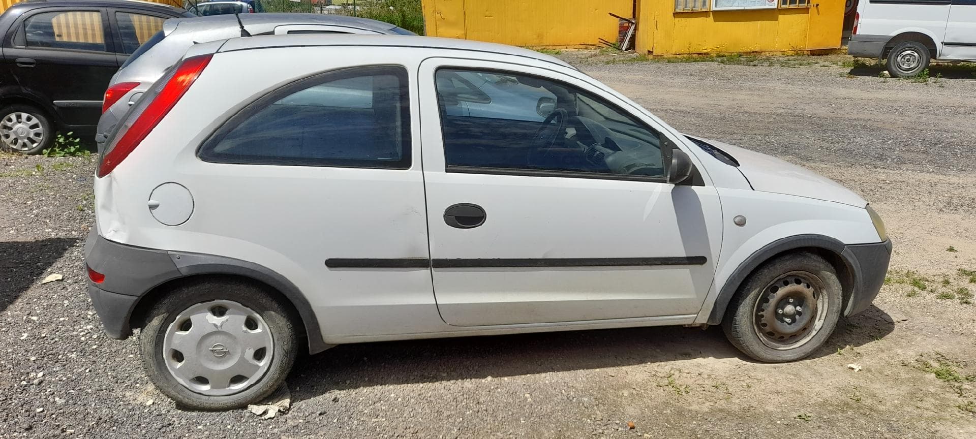 Opel Corsa C Van — imagem 4