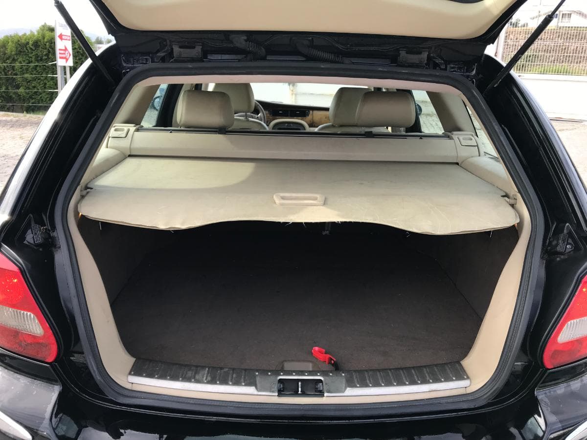 Jaguar X-Type 2.0D Estate · Ano 2004 — imagem 7