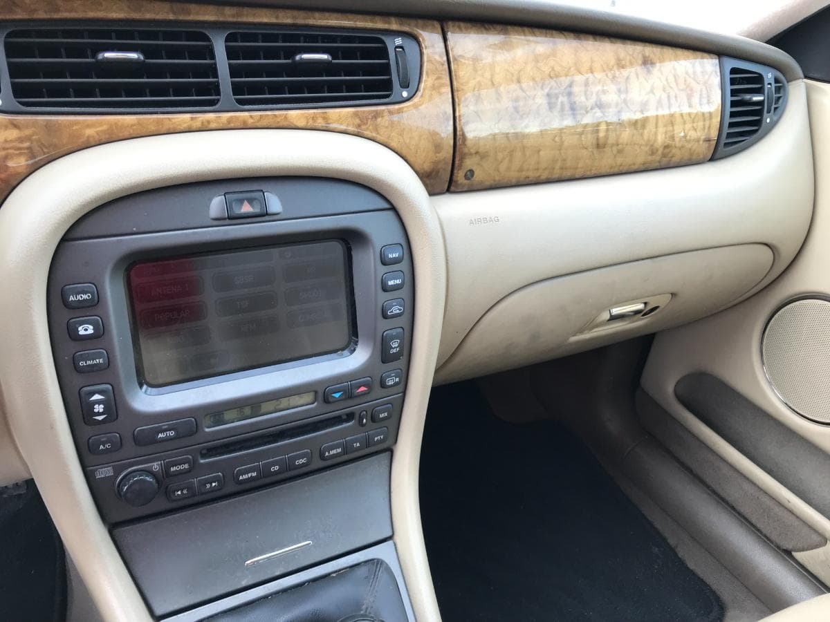 Jaguar X-Type 2.0D Estate · Ano 2004 — imagem 27