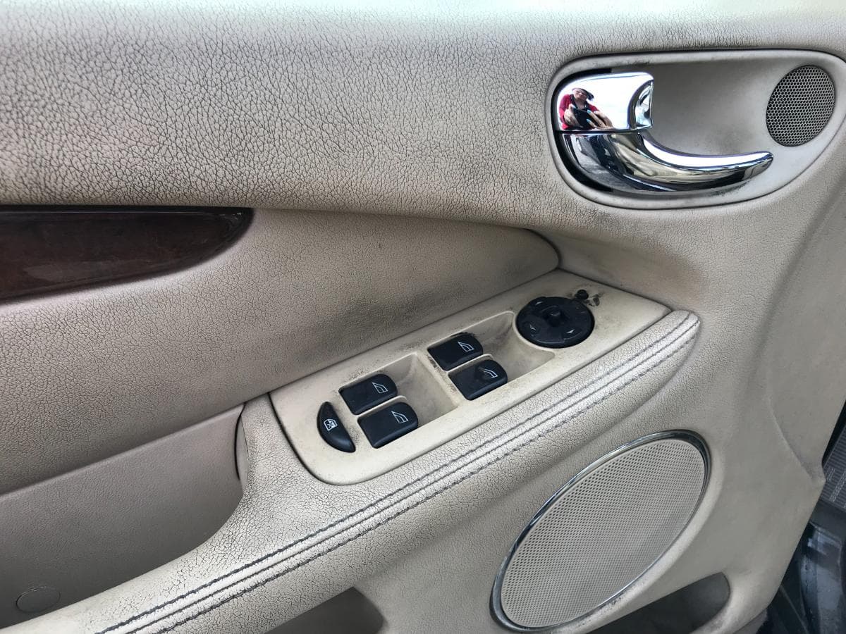 Jaguar X-Type 2.0D Estate · Ano 2004 — imagem 34