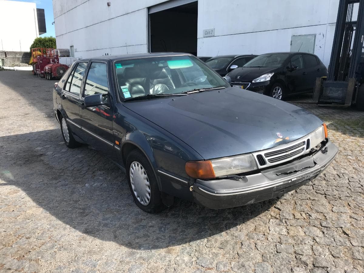 SAAB 9000CS 2.0S · Ano 2002 — imagen 5