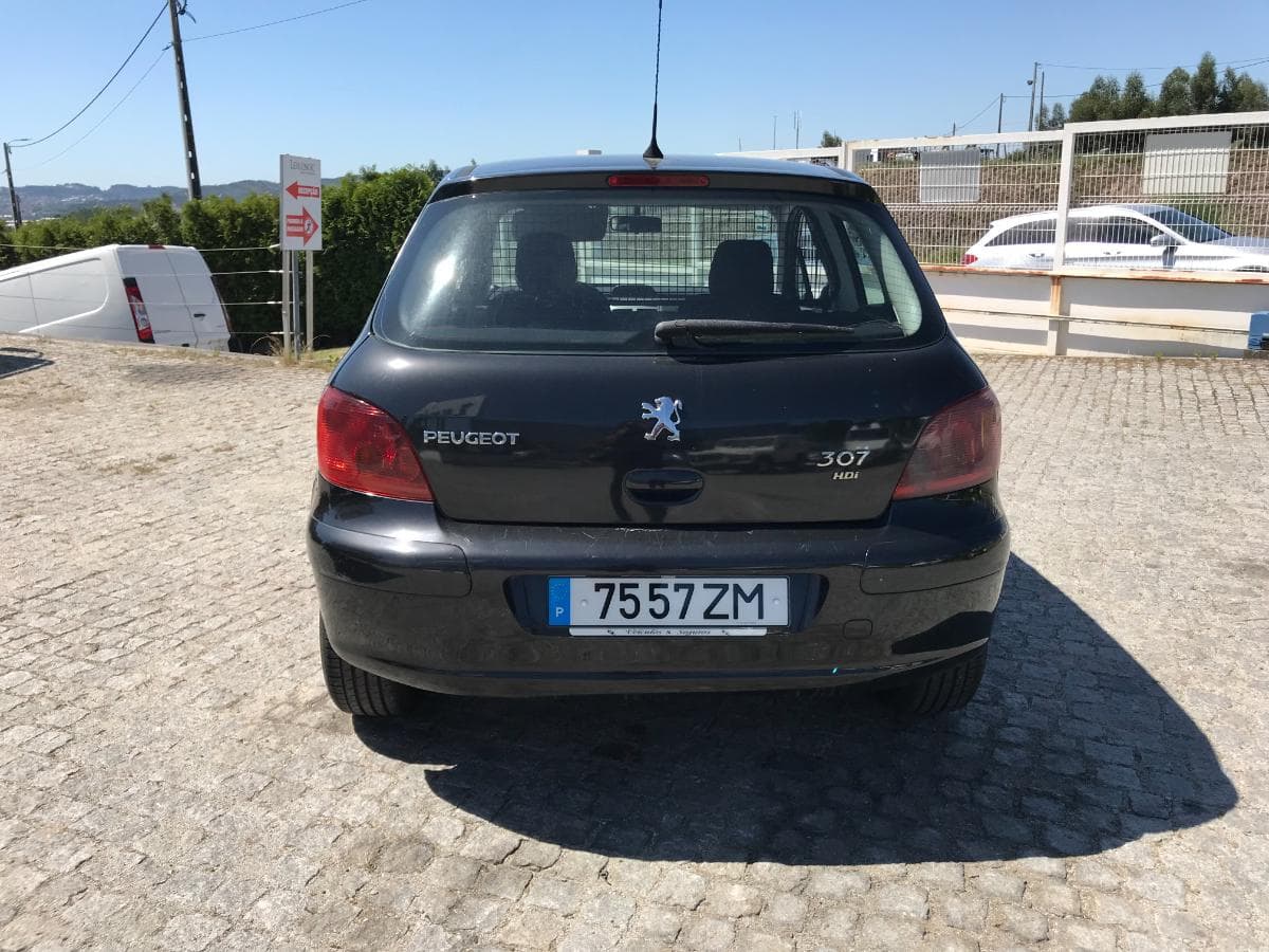 Peugeot 307 1.6HDI · Ano 2005 — imagen 5