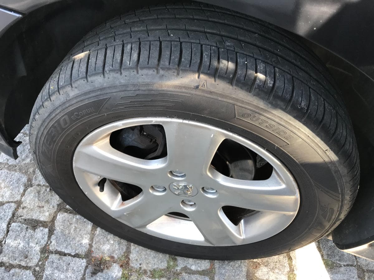 Peugeot 307 1.6HDI · Ano 2005 — imagen 13