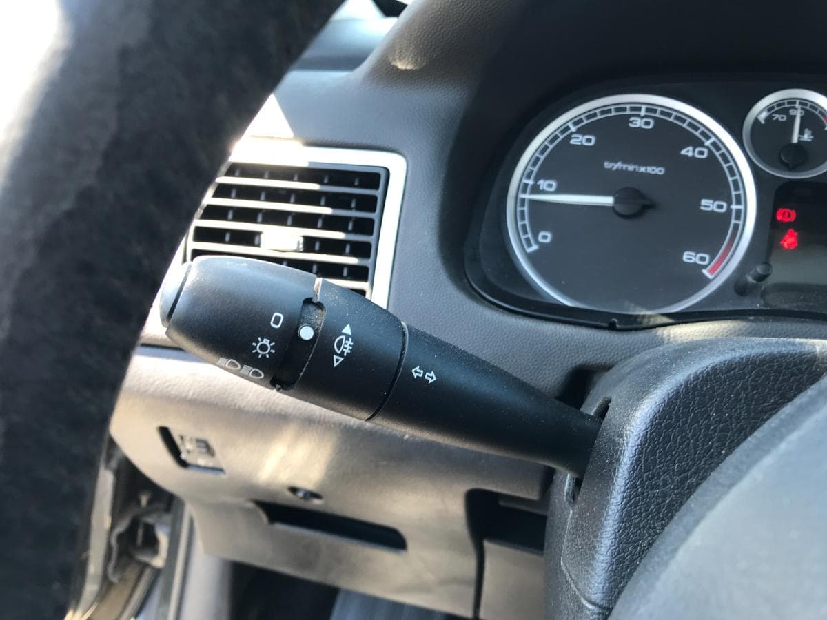 Peugeot 307 1.6HDI · Ano 2005 — imagen 26
