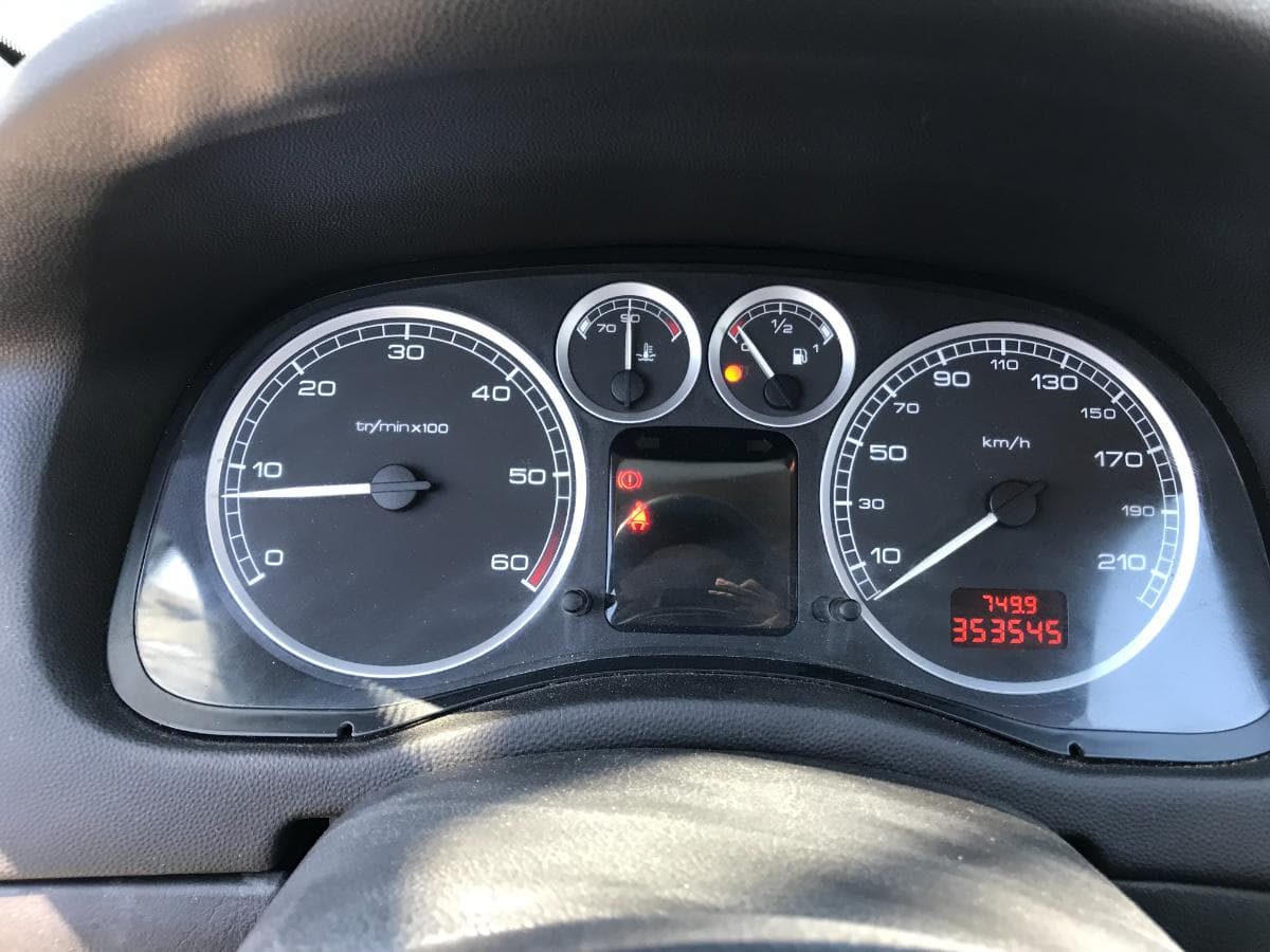 Peugeot 307 1.6HDI · Ano 2005 — imagen 27
