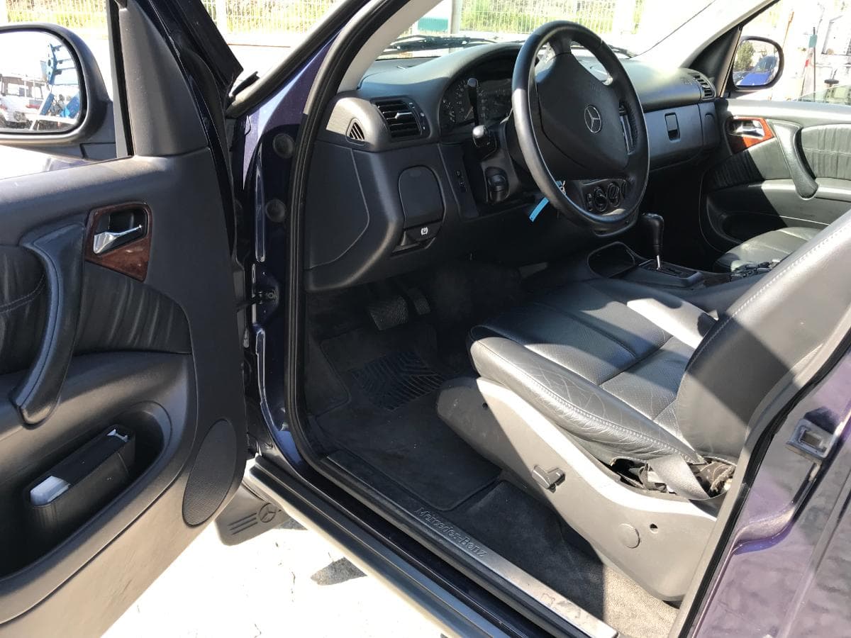 Mercedes-Benz ML 270CDI · Ano 2000 — imagem 15