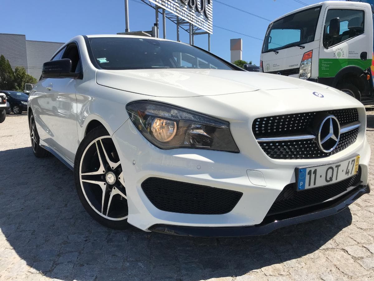 Mercedes-Benz CLA 200D Bluetec AMG · Ano 2016 — imagen 9